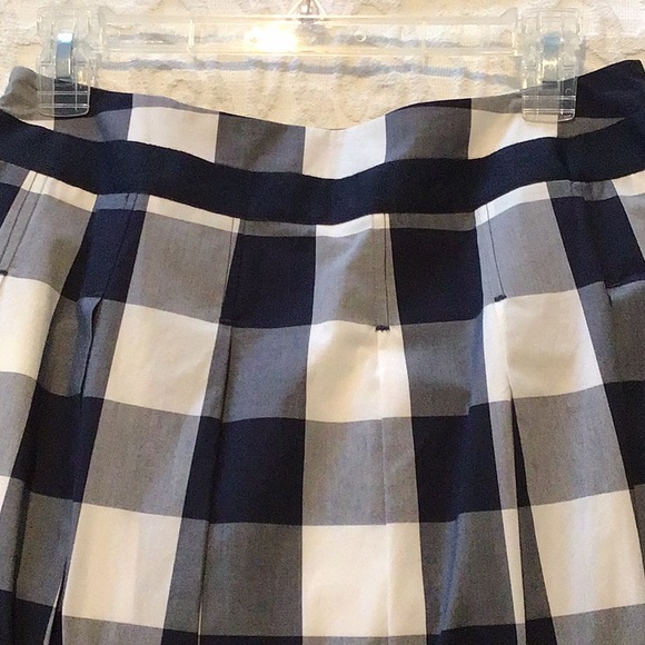 Boden blue and white buffalo check pleated skirt - Picture 2 of 5